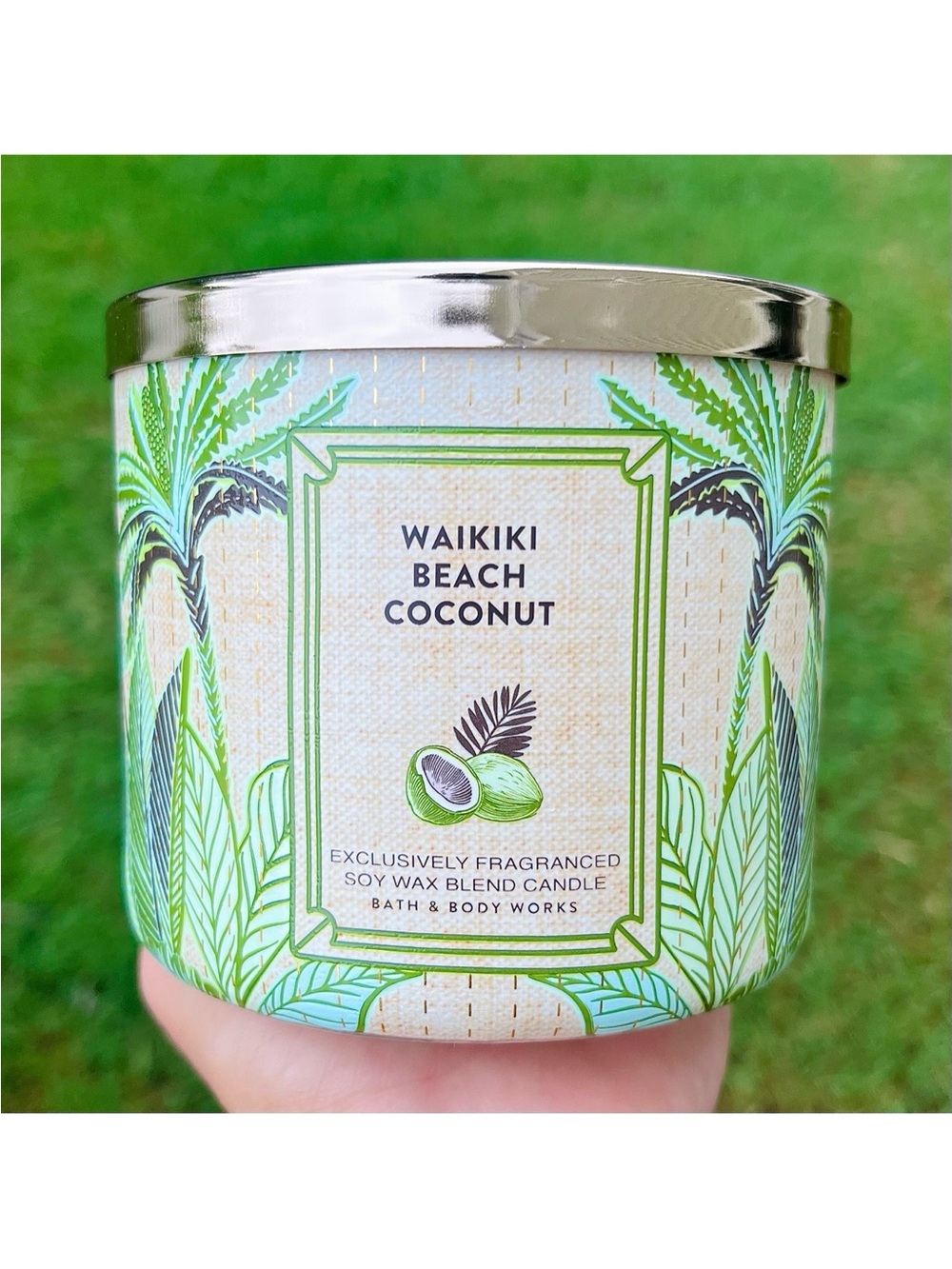 Bath & Body Works Waikiki Beach Coconut 3 Wick Candle